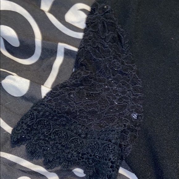 Shirt - Picture 2 of 3